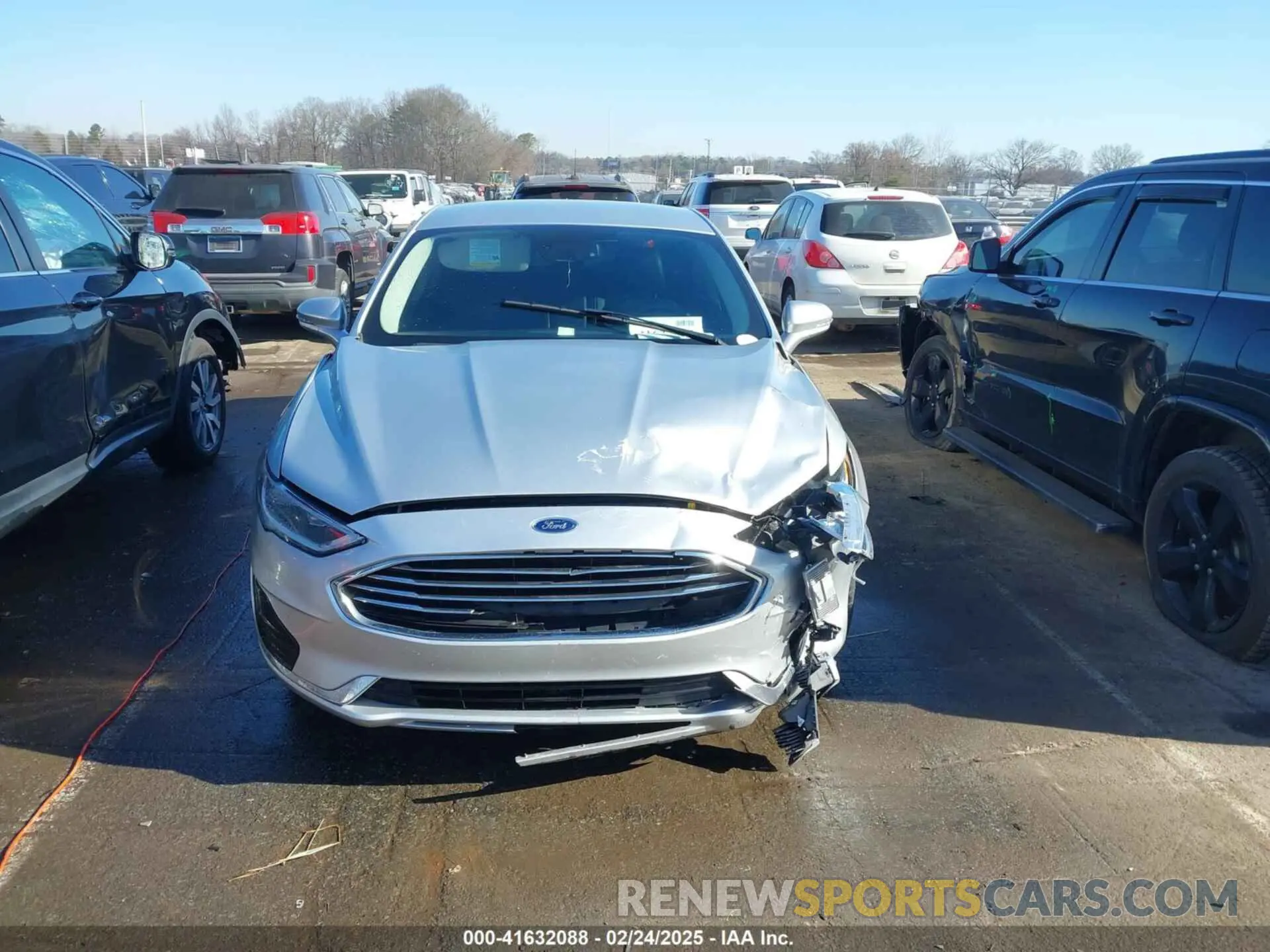 12 fotografías del automóvil dañado 3FA6P0CD5KR270726 FORD FUSION 2019