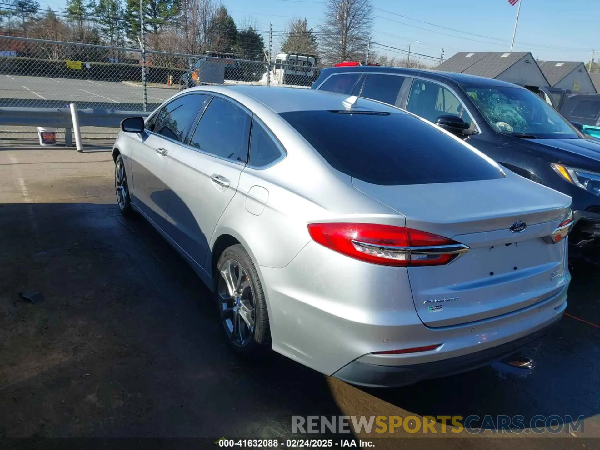 3 fotografías del automóvil dañado 3FA6P0CD5KR270726 FORD FUSION 2019