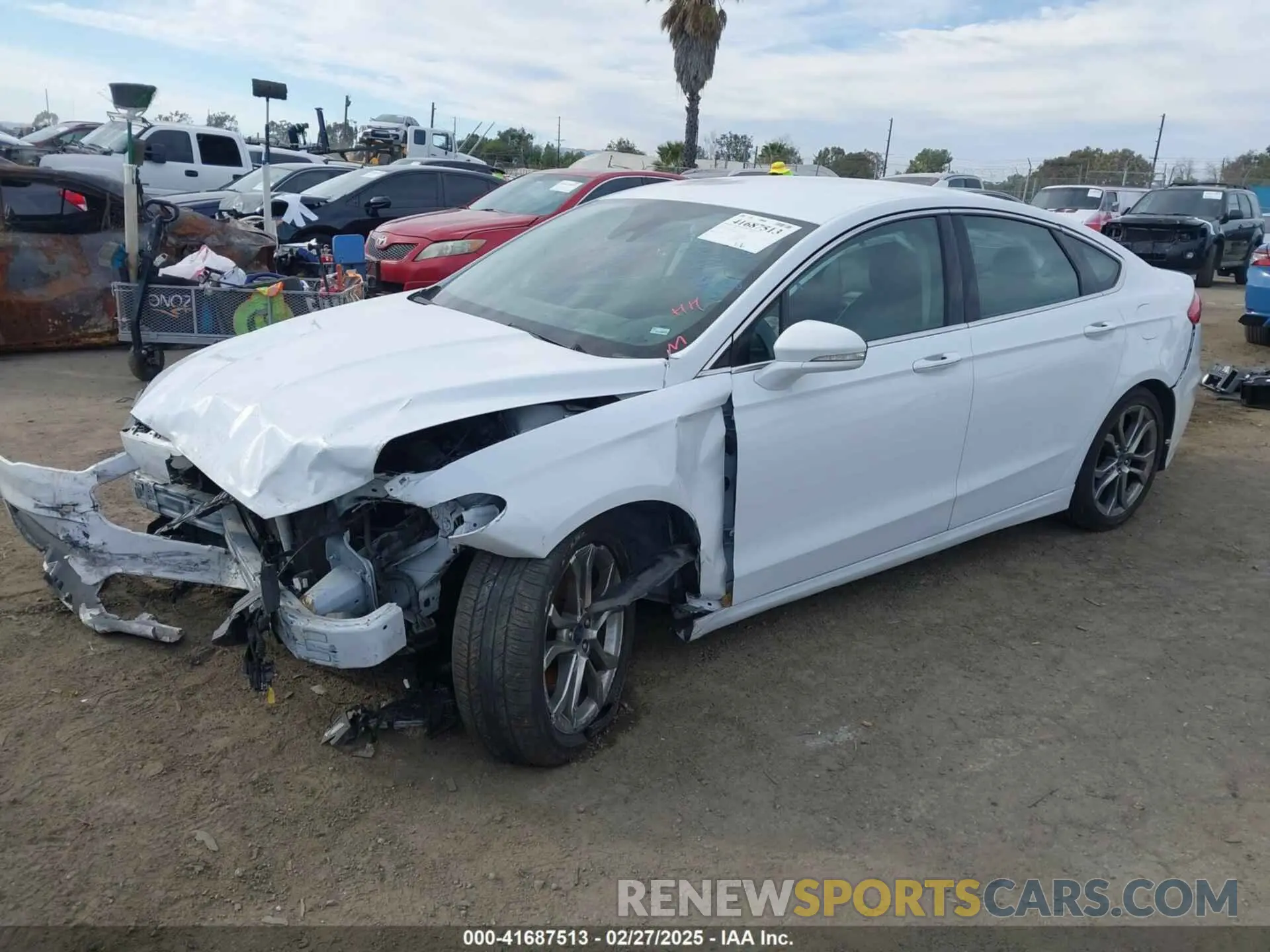 2 fotografías del automóvil dañado 3FA6P0CD6KR265079 FORD FUSION 2019