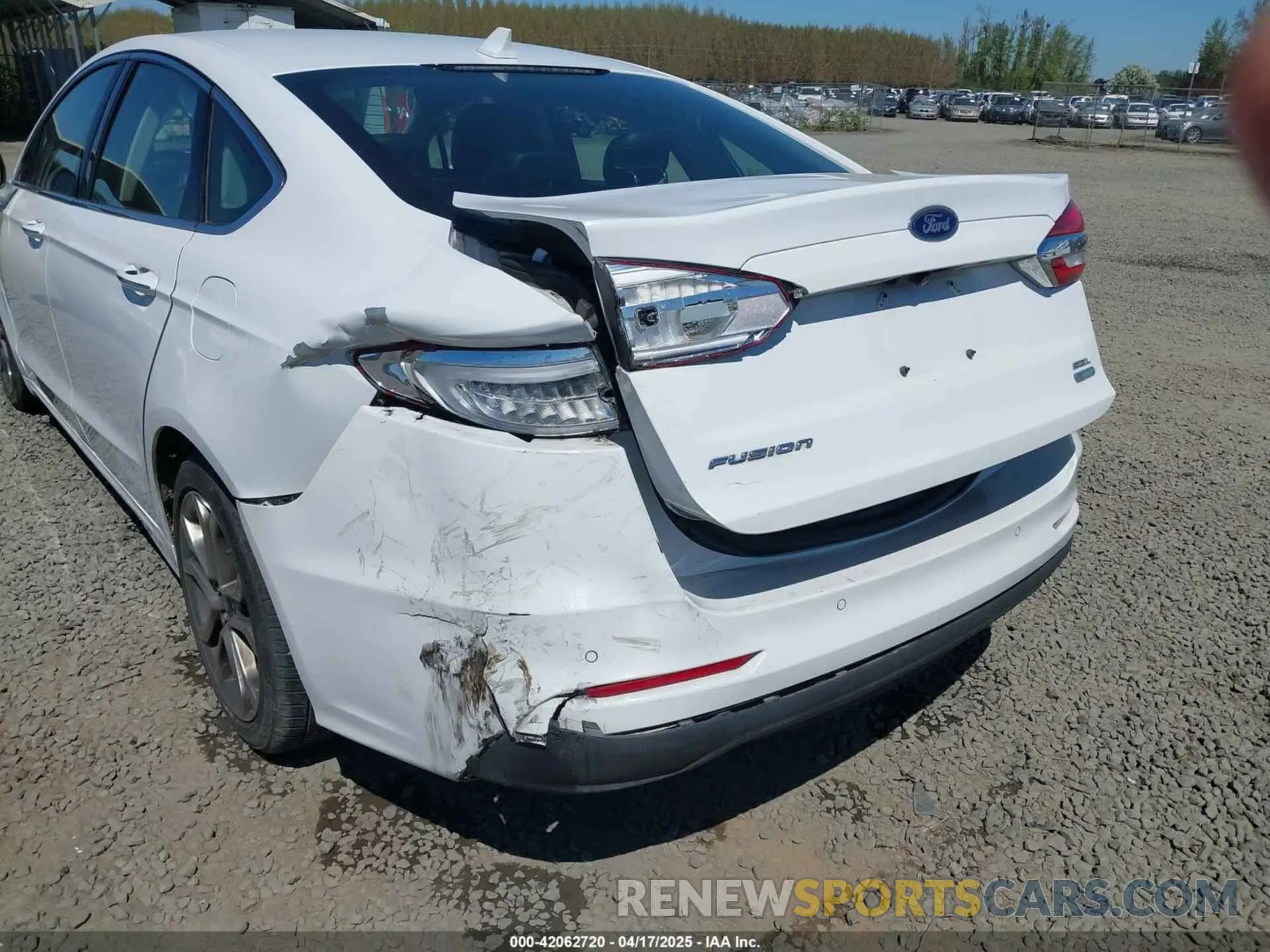 6 fotografías del automóvil dañado 3FA6P0CD7KR233726 FORD FUSION 2019