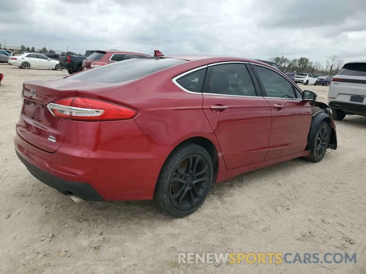 3 fotografías del automóvil dañado 3FA6P0CD8KR250597 FORD FUSION 2019