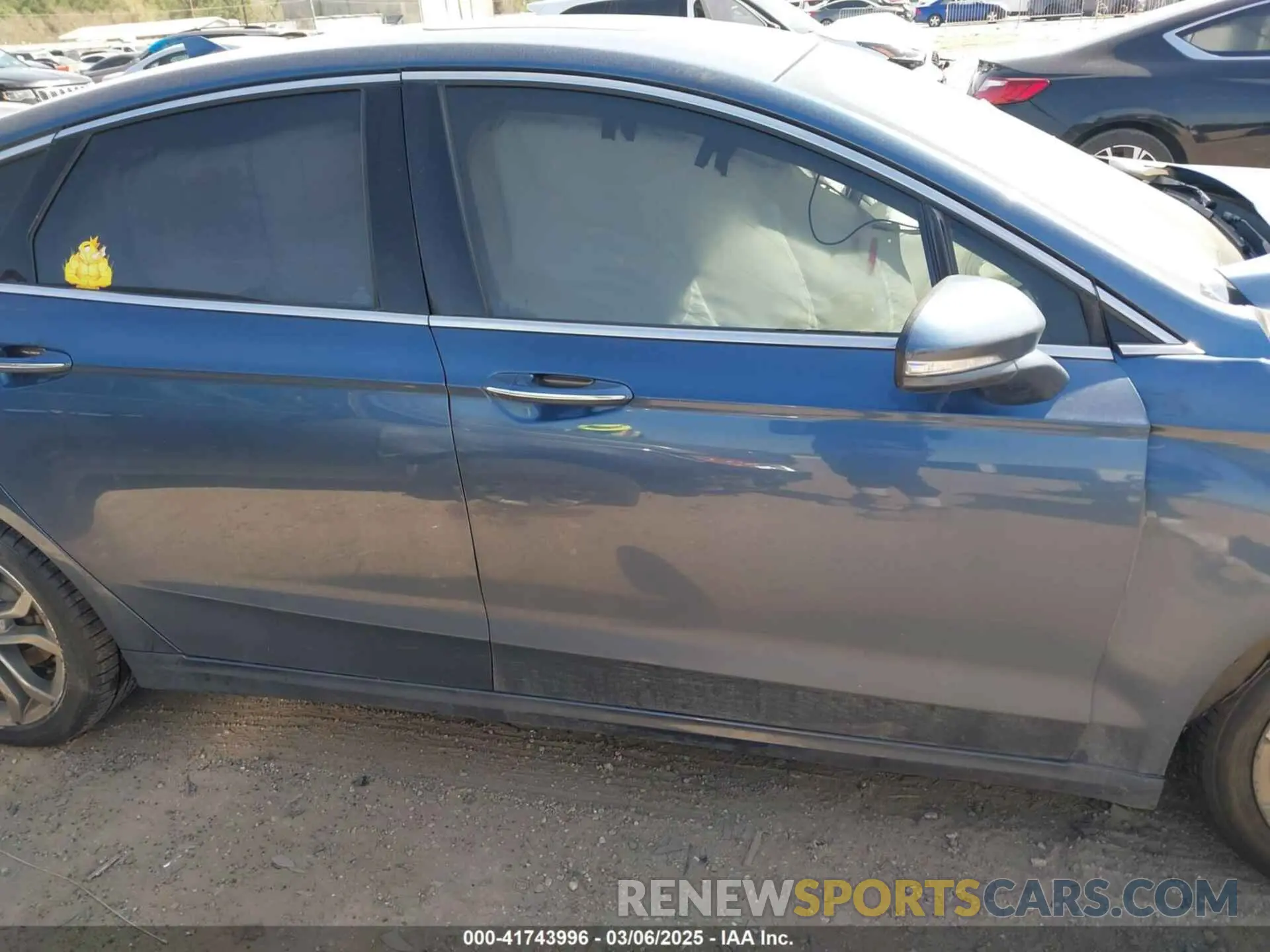 13 fotografías del automóvil dañado 3FA6P0CD8KR265228 FORD FUSION 2019