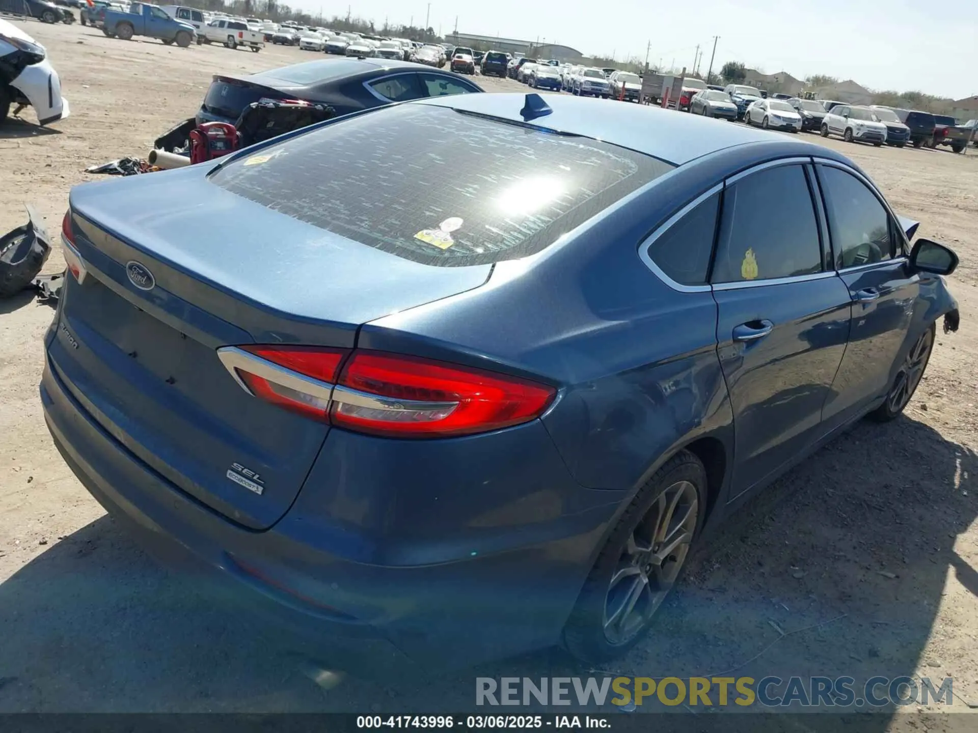 4 fotografías del automóvil dañado 3FA6P0CD8KR265228 FORD FUSION 2019