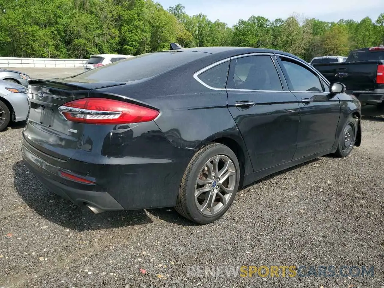 3 fotografías del automóvil dañado 3FA6P0CD9KR109778 FORD FUSION 2019