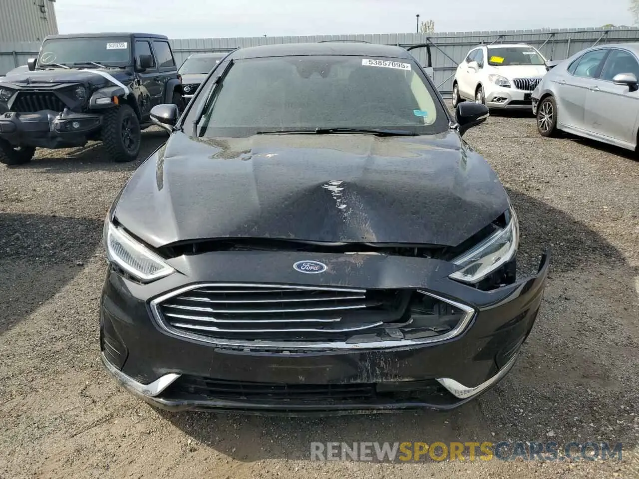 5 fotografías del automóvil dañado 3FA6P0CD9KR109778 FORD FUSION 2019