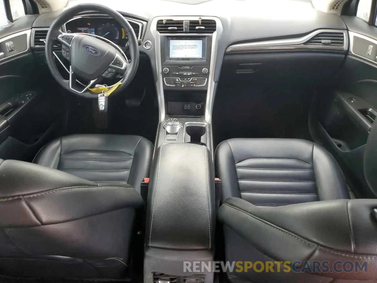 8 fotografías del automóvil dañado 3FA6P0CD9KR138343 FORD FUSION 2019