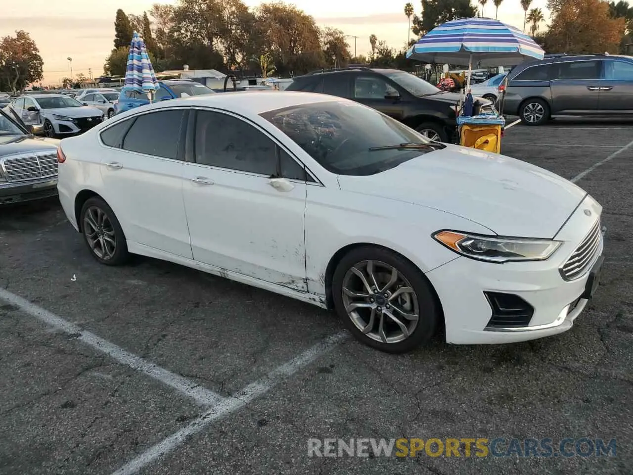 4 fotografías del automóvil dañado 3FA6P0CD9KR260085 FORD FUSION 2019