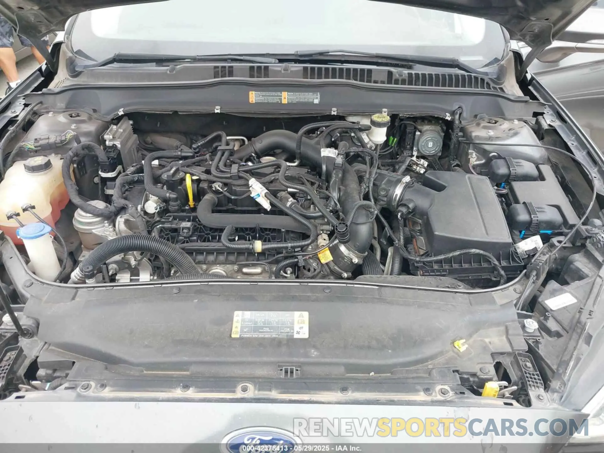 10 fotografías del automóvil dañado 3FA6P0CDXKR260550 FORD FUSION 2019