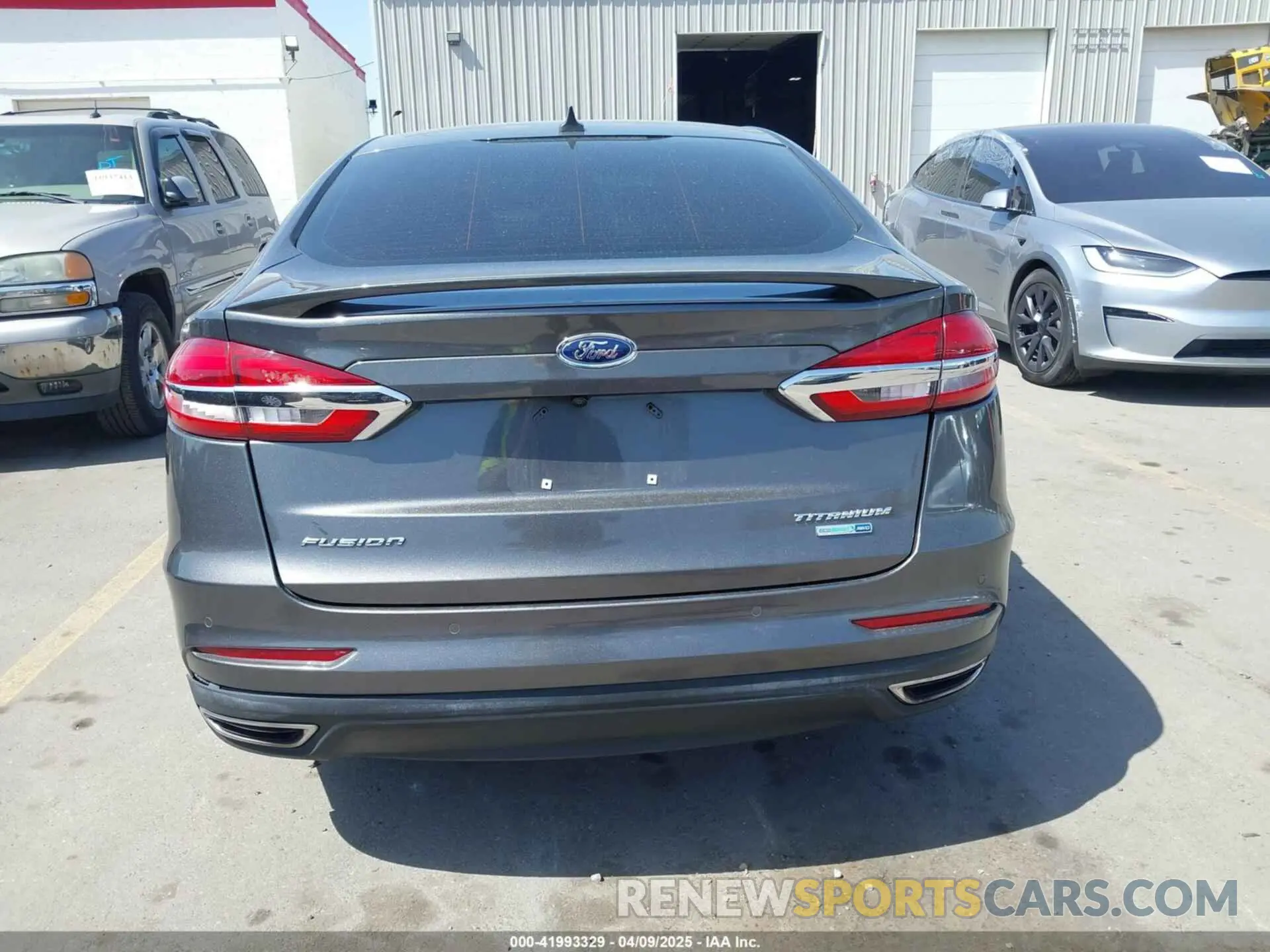 16 fotografías del automóvil dañado 3FA6P0D90KR109985 FORD FUSION 2019