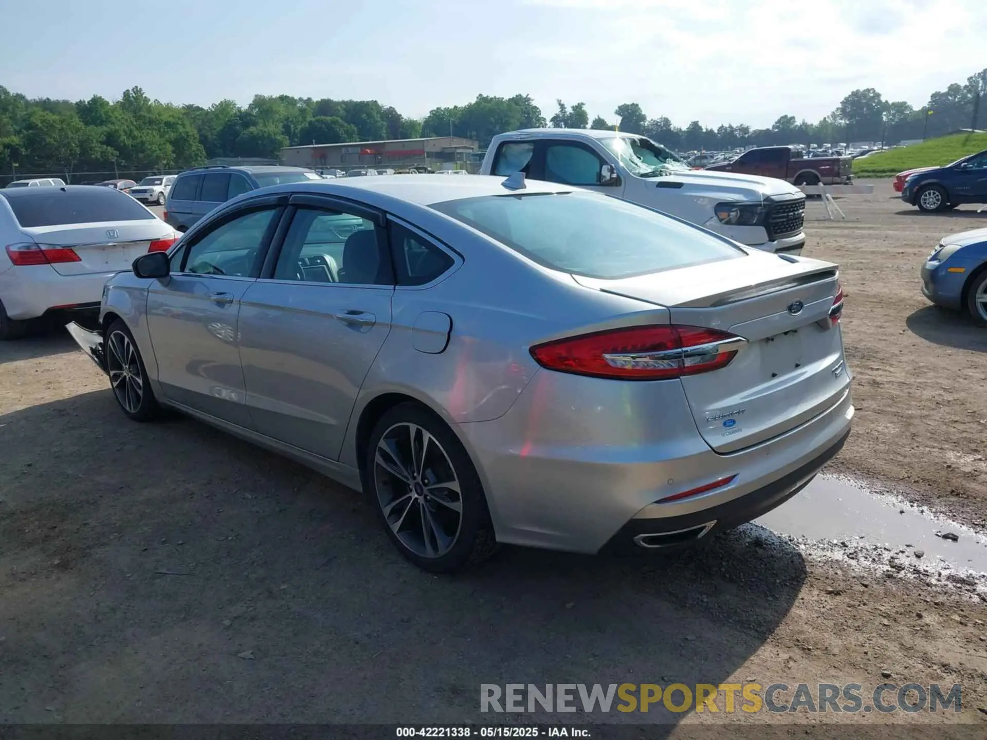 3 fotografías del automóvil dañado 3FA6P0D92KR184848 FORD FUSION 2019