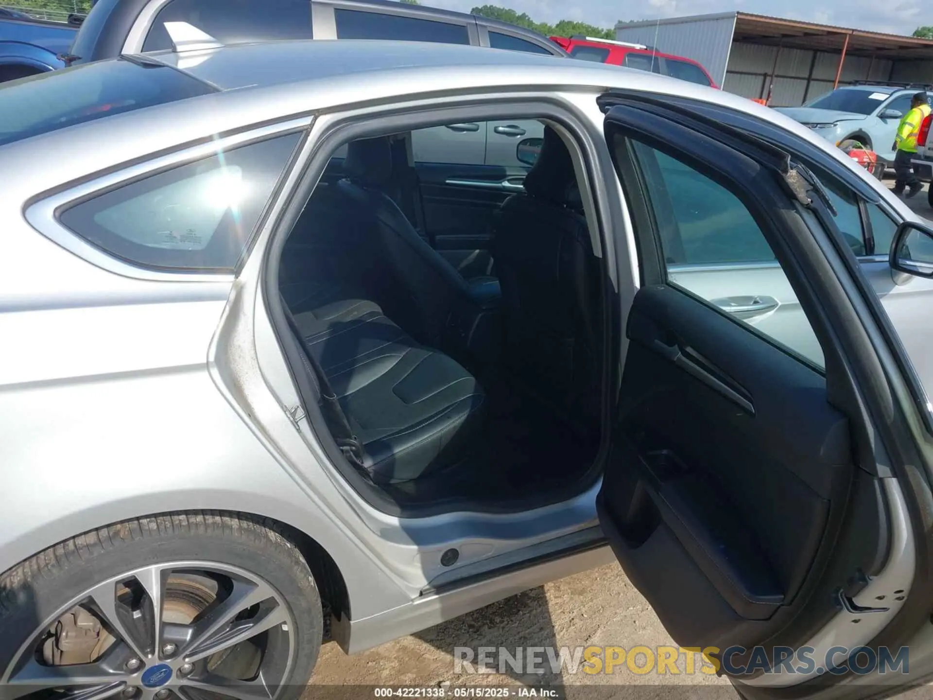 8 fotografías del automóvil dañado 3FA6P0D92KR184848 FORD FUSION 2019