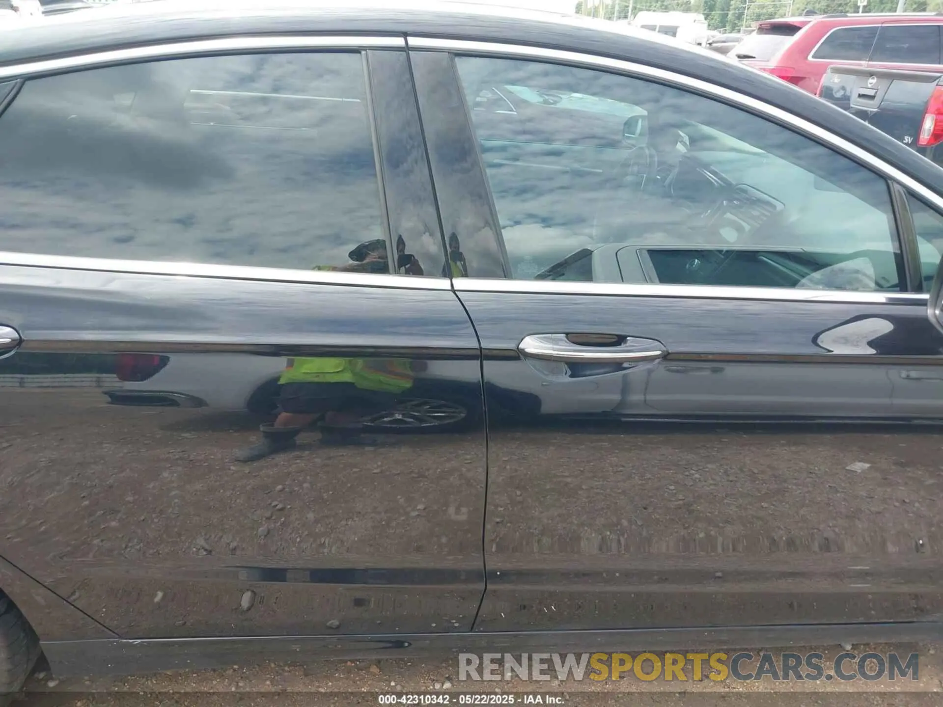 13 fotografías del automóvil dañado 3FA6P0D93KR184342 FORD FUSION 2019
