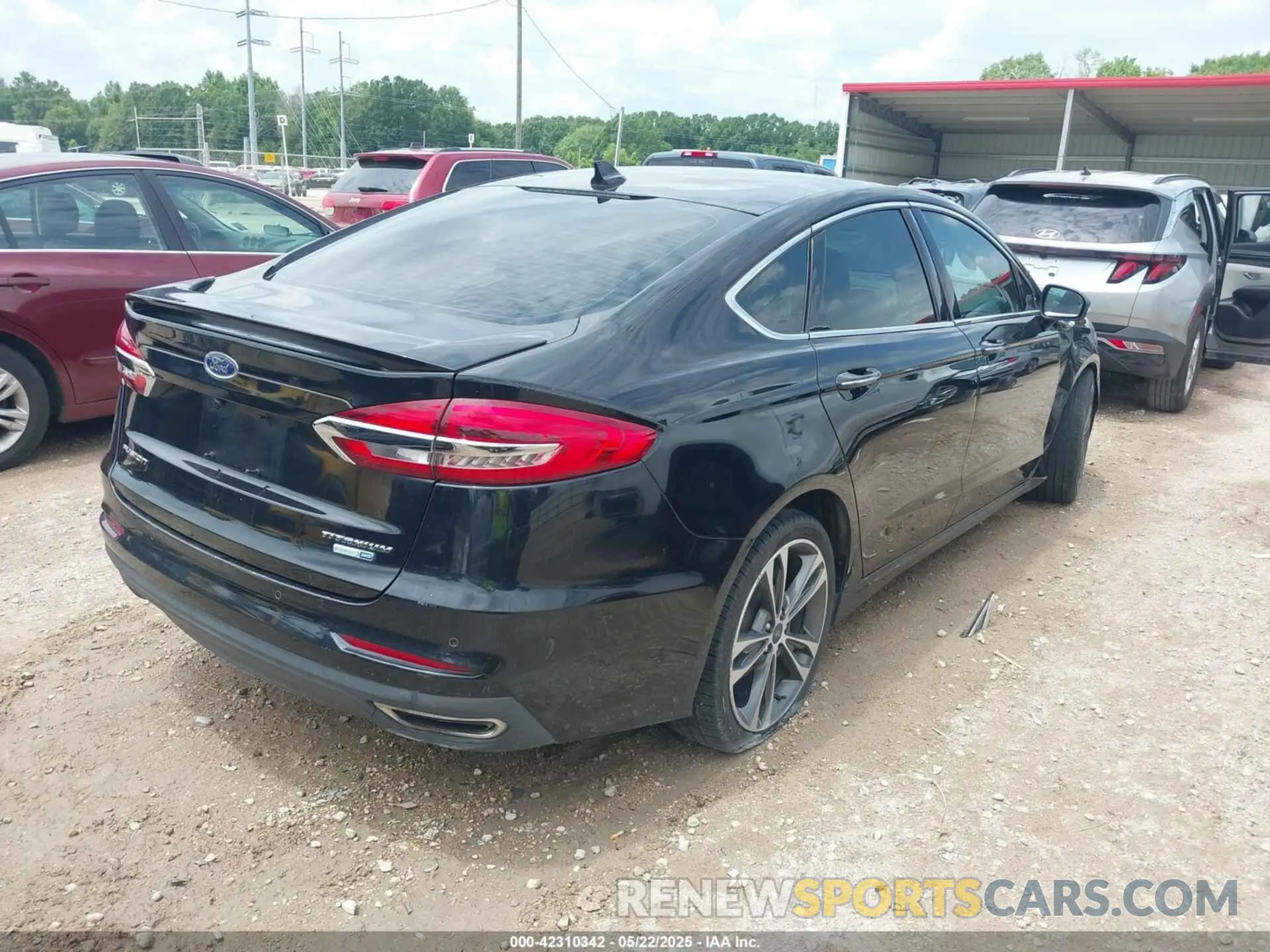 4 fotografías del automóvil dañado 3FA6P0D93KR184342 FORD FUSION 2019