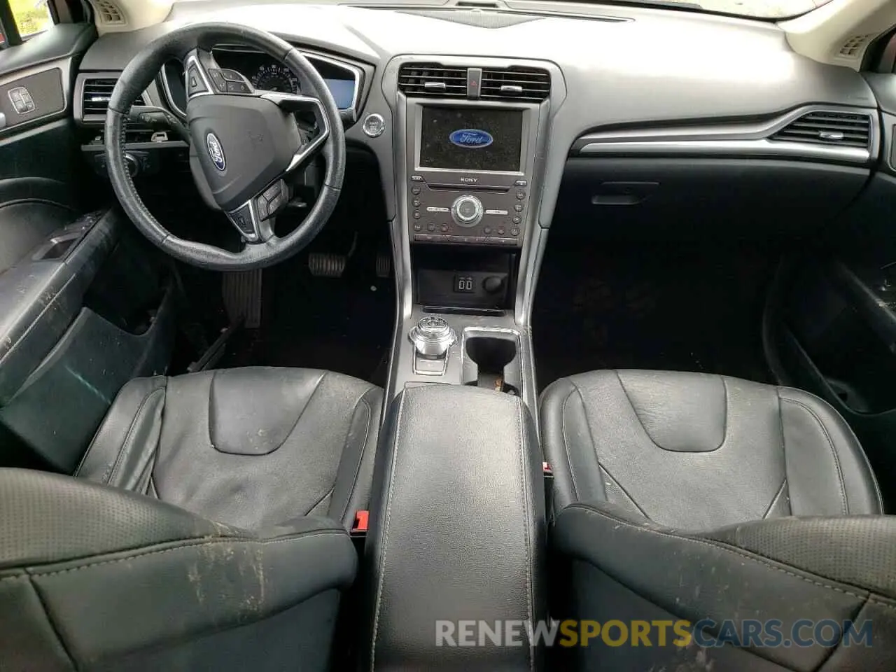 8 fotografías del automóvil dañado 3FA6P0D93KR206131 FORD FUSION 2019