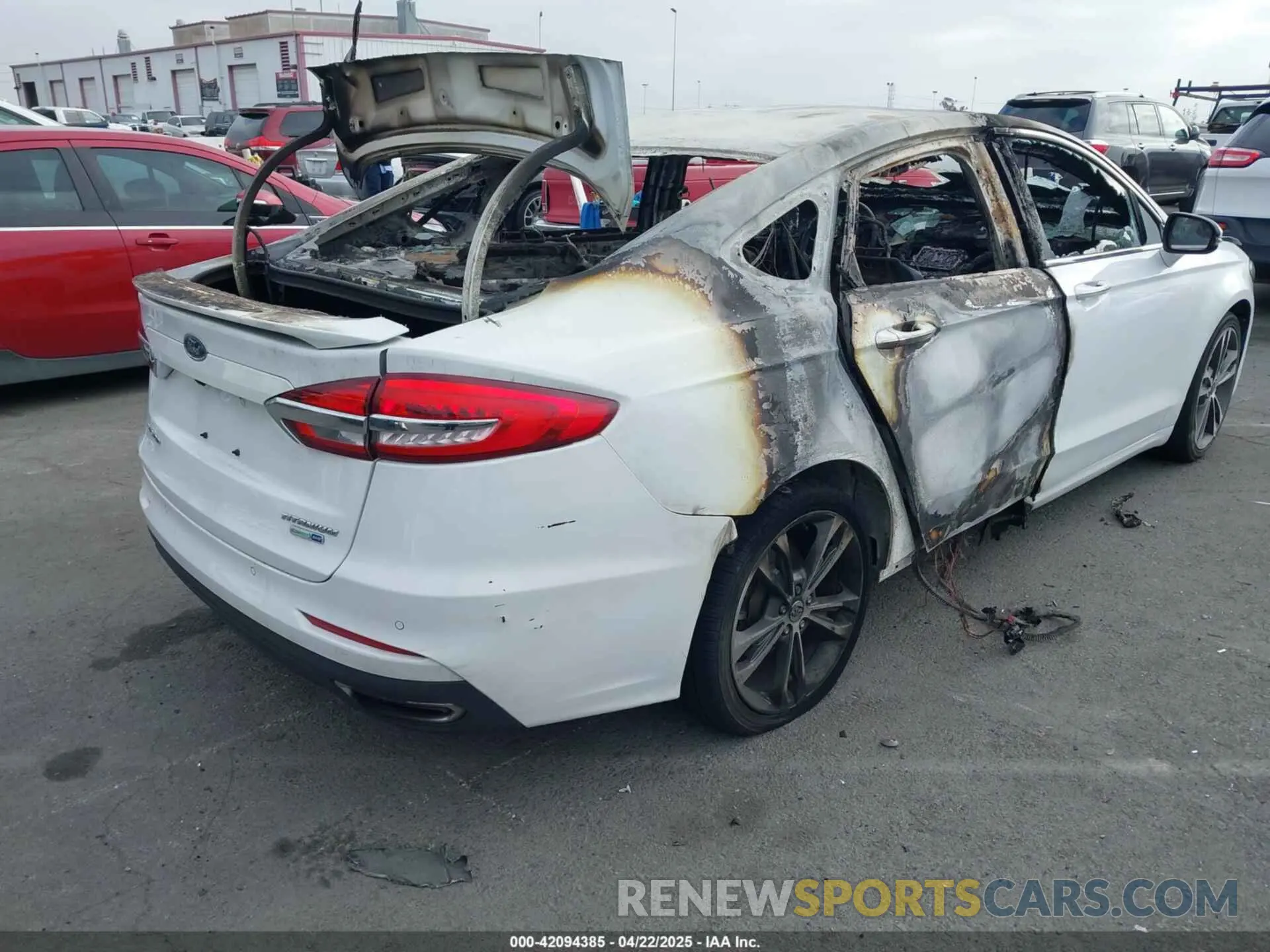 4 fotografías del automóvil dañado 3FA6P0D94KR143184 FORD FUSION 2019