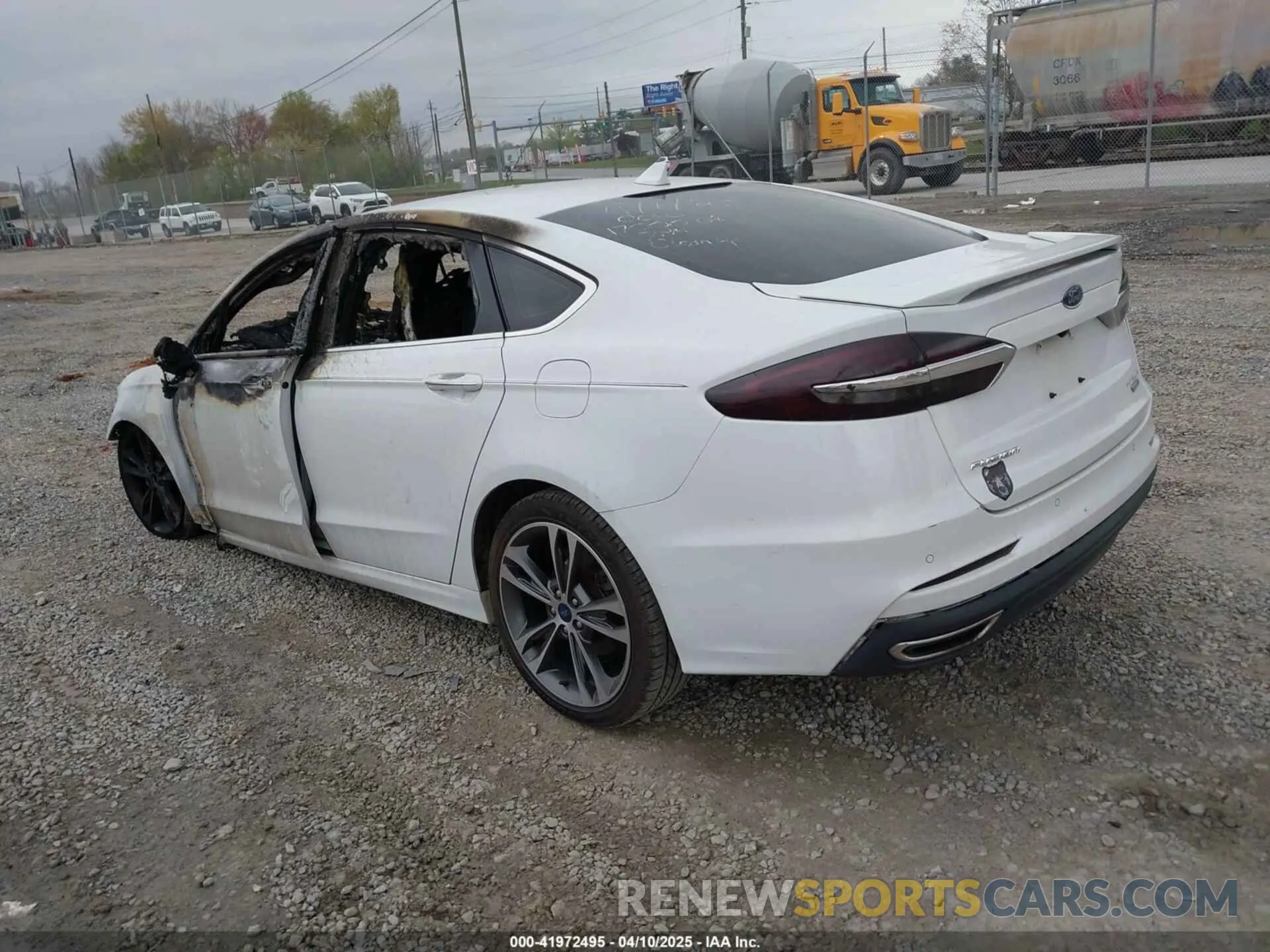 3 fotografías del automóvil dañado 3FA6P0D96KR120196 FORD FUSION 2019