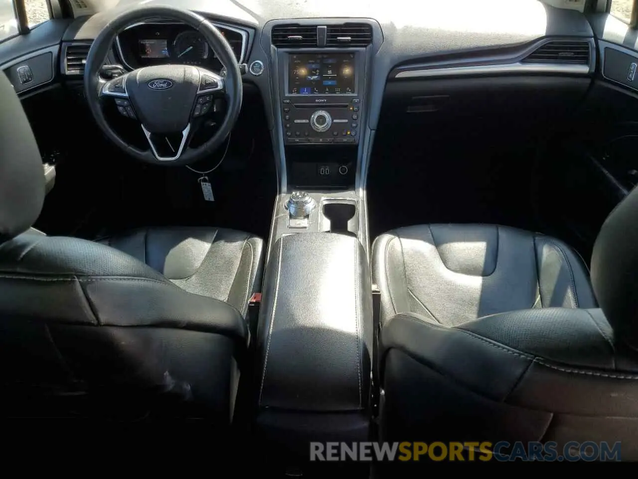 8 fotografías del automóvil dañado 3FA6P0D9XKR186914 FORD FUSION 2019