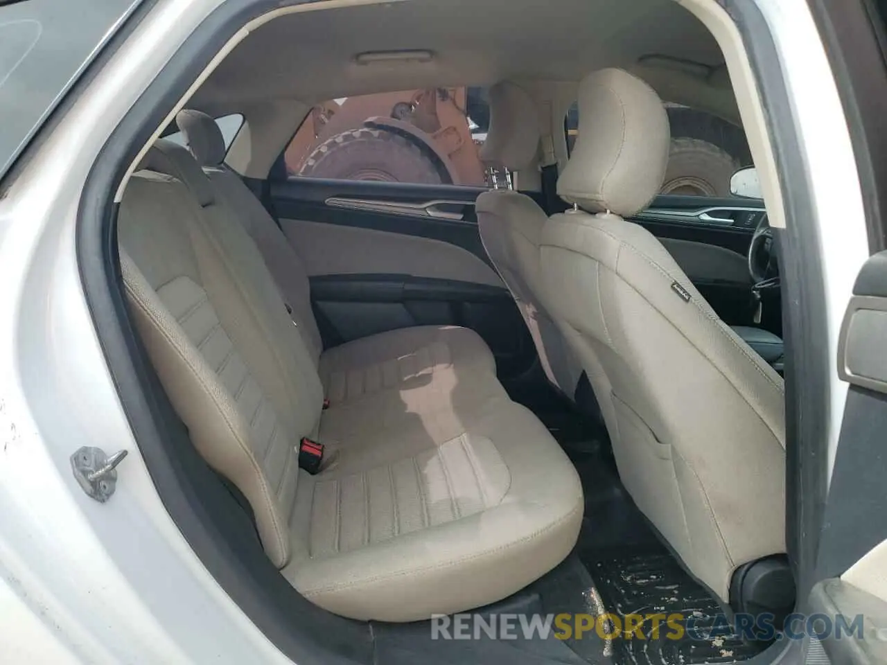 10 fotografías del automóvil dañado 3FA6P0G71KR277063 FORD FUSION 2019