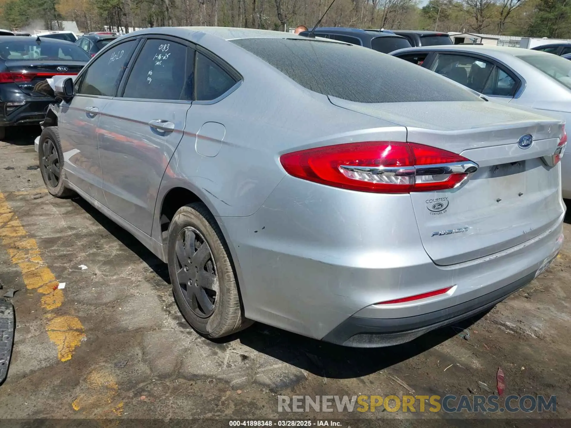 3 fotografías del automóvil dañado 3FA6P0G72KR146496 FORD FUSION 2019