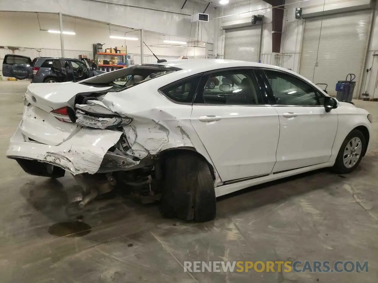 3 fotografías del automóvil dañado 3FA6P0G72KR199618 FORD FUSION 2019