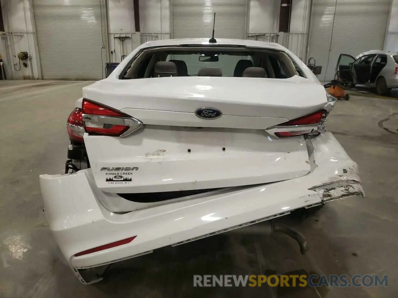 6 fotografías del automóvil dañado 3FA6P0G72KR199618 FORD FUSION 2019