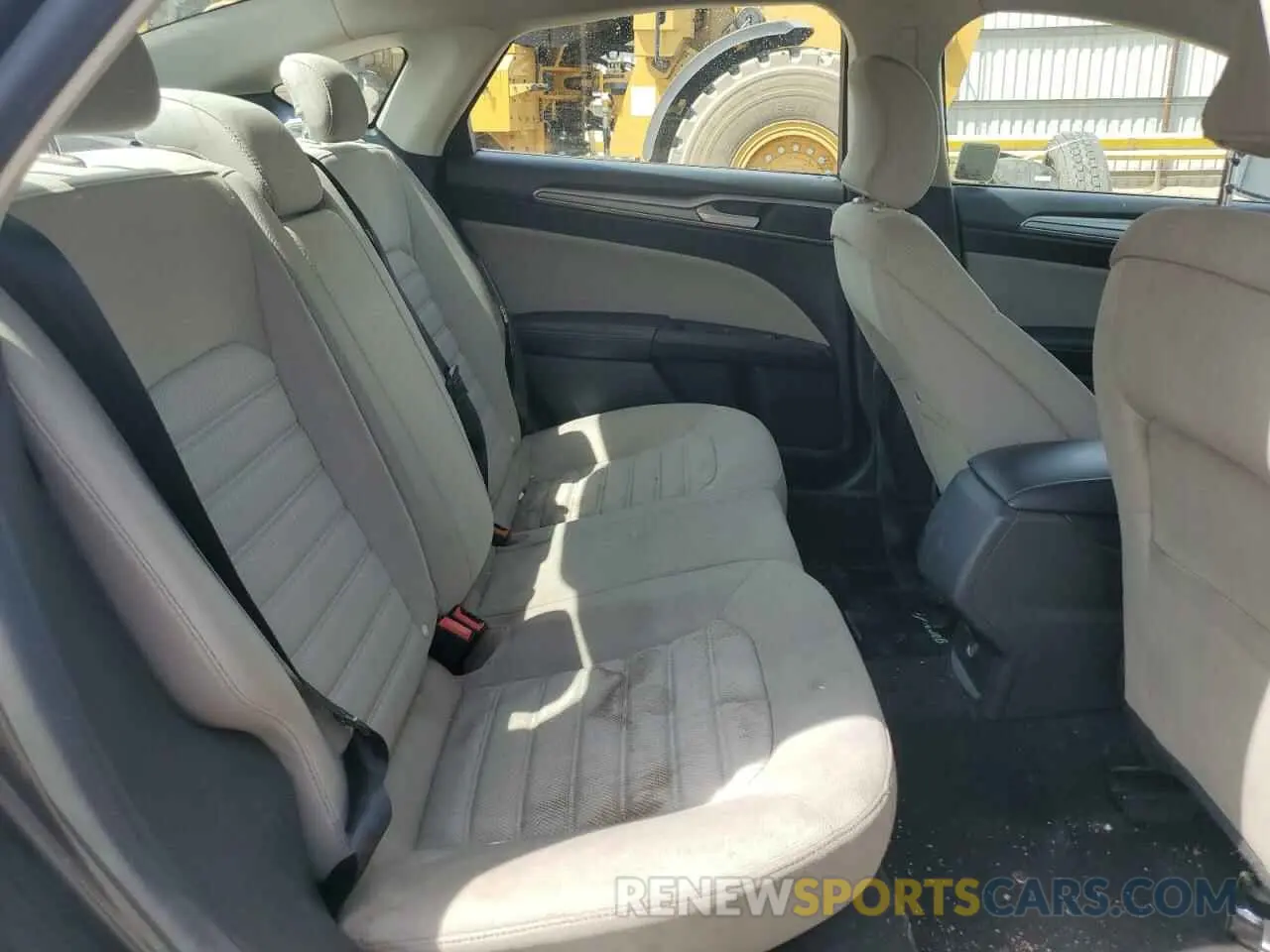 10 fotografías del automóvil dañado 3FA6P0G75KR108633 FORD FUSION 2019