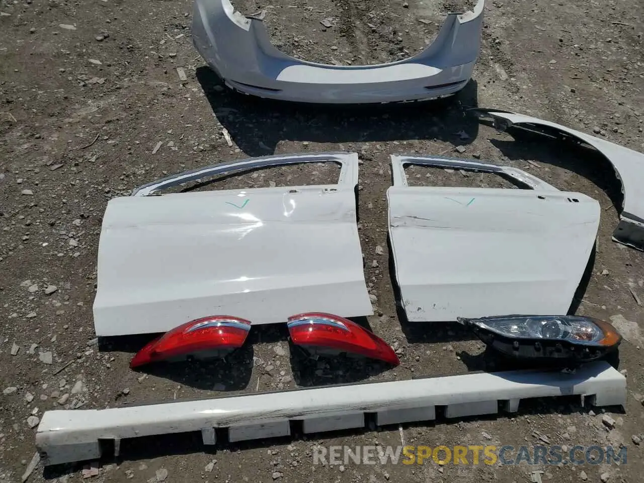 12 fotografías del automóvil dañado 3FA6P0G76KR133489 FORD FUSION 2019