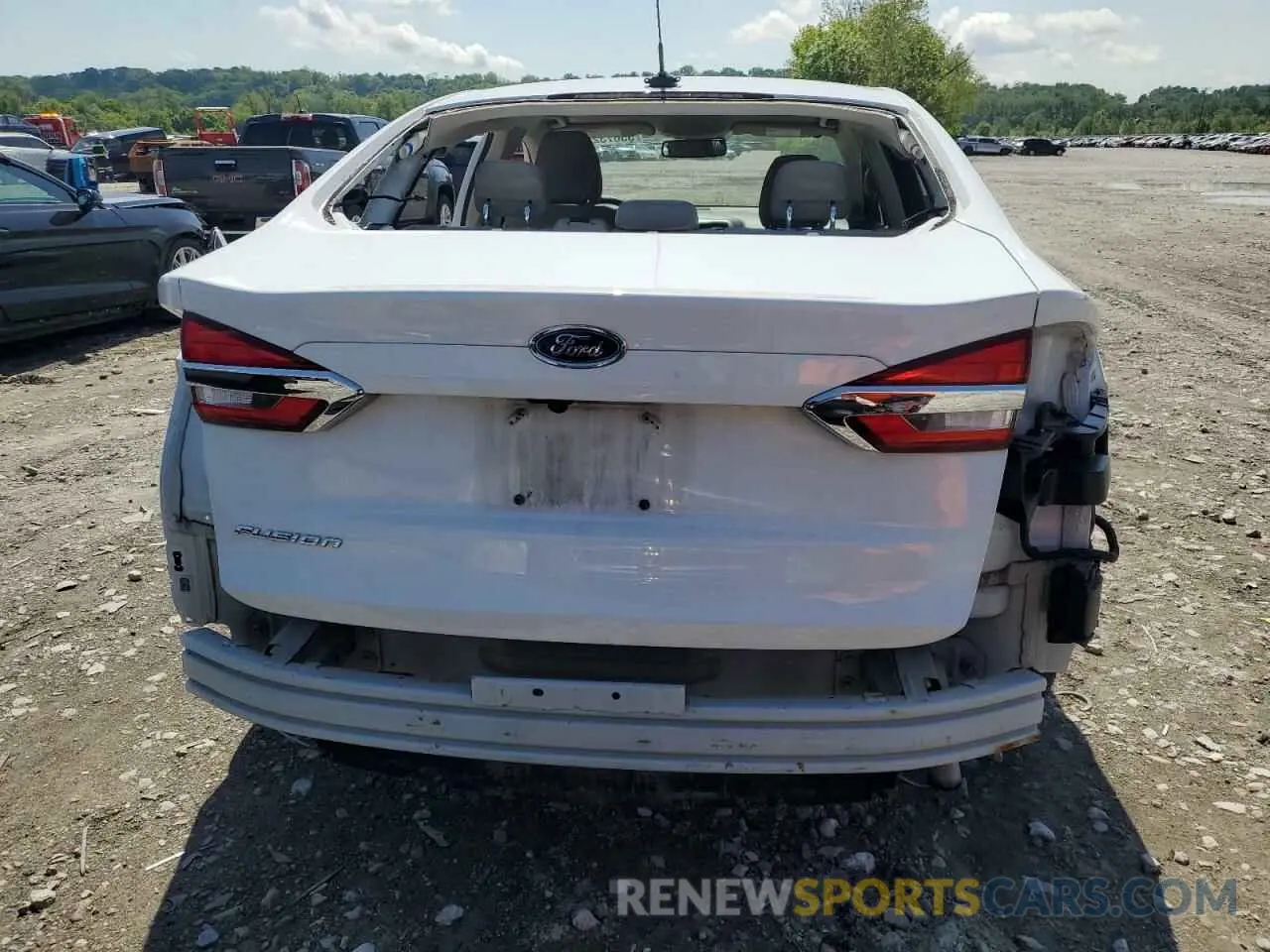 6 fotografías del automóvil dañado 3FA6P0G76KR133489 FORD FUSION 2019