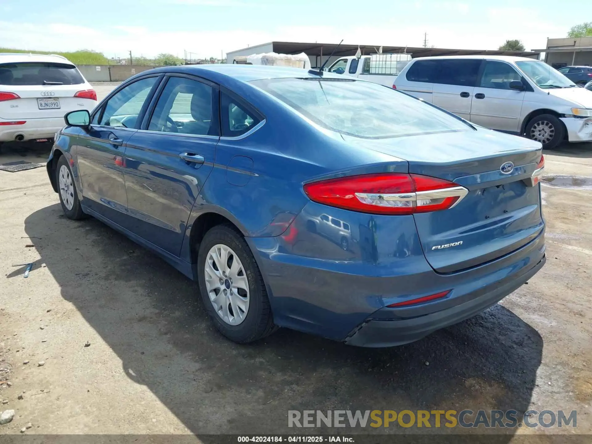 3 fotografías del automóvil dañado 3FA6P0G76KR178352 FORD FUSION 2019