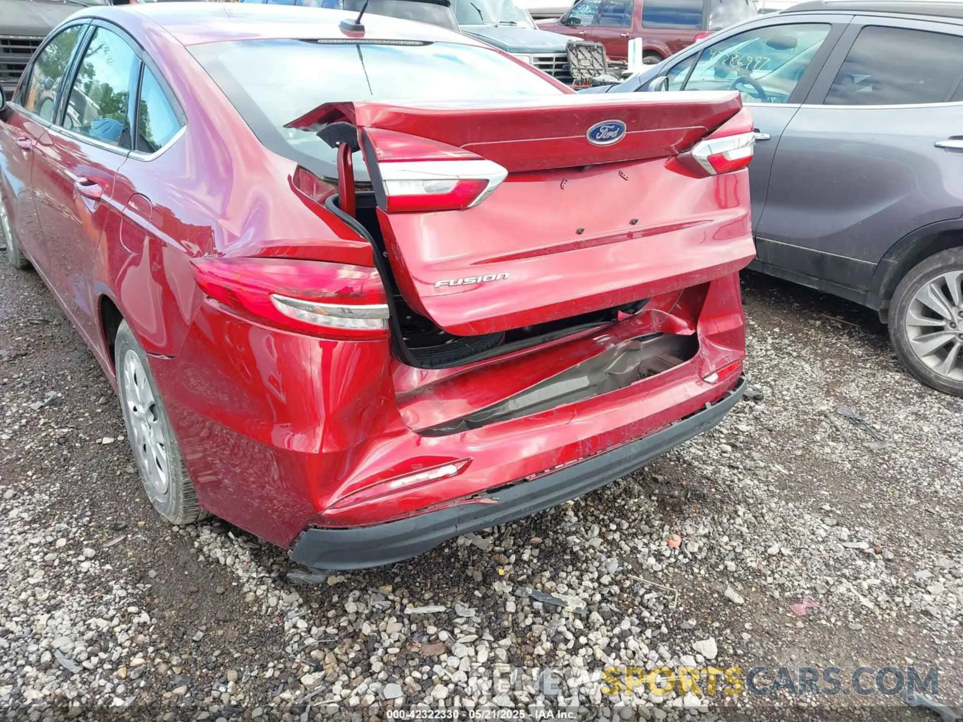 6 fotografías del automóvil dañado 3FA6P0G76KR233267 FORD FUSION 2019