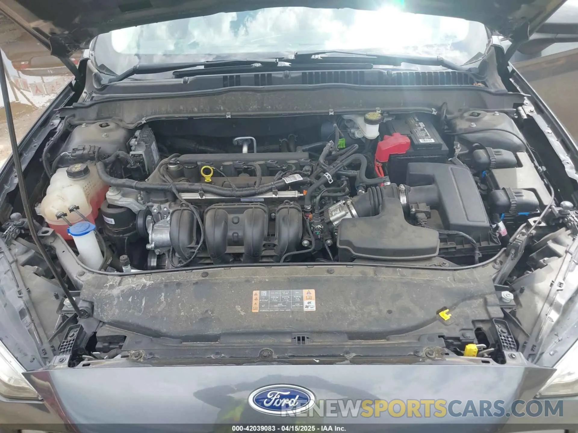 10 fotografías del automóvil dañado 3FA6P0G76KR247492 FORD FUSION 2019