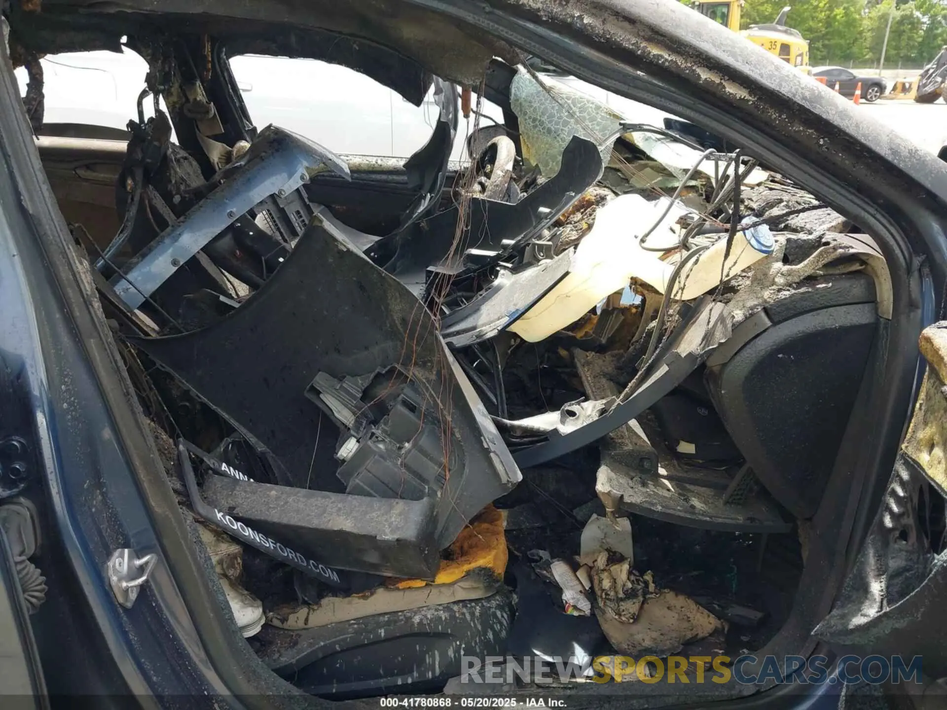 5 fotografías del automóvil dañado 3FA6P0G79KR267560 FORD FUSION 2019