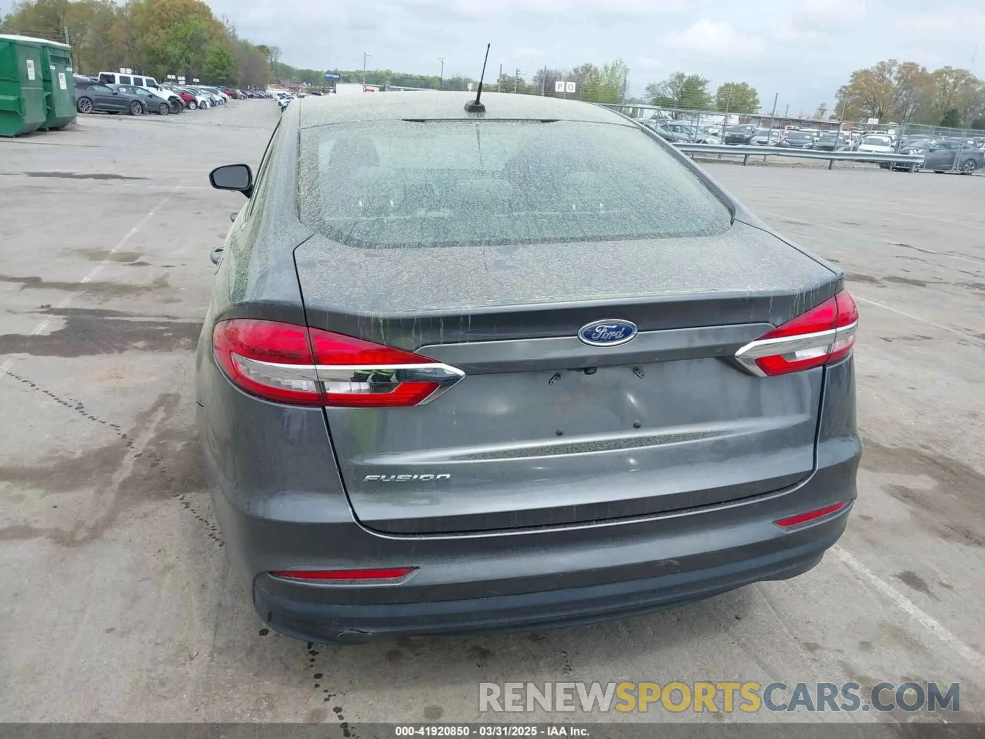 16 fotografías del automóvil dañado 3FA6P0G7XKR102326 FORD FUSION 2019