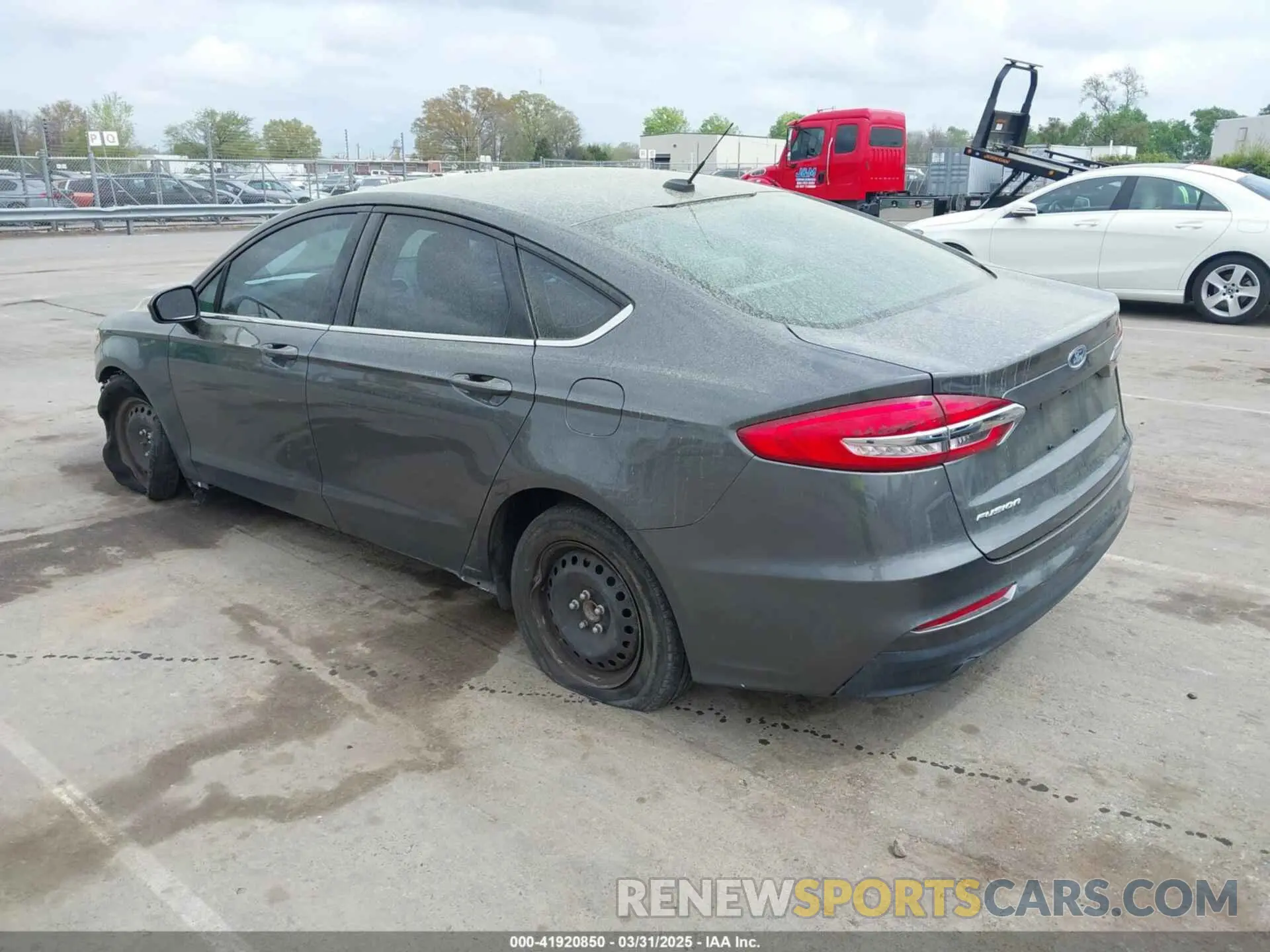 3 fotografías del automóvil dañado 3FA6P0G7XKR102326 FORD FUSION 2019