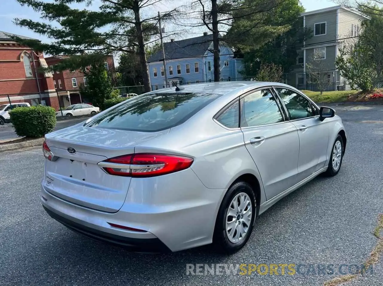 4 fotografías del automóvil dañado 3FA6P0G7XKR143006 FORD FUSION 2019