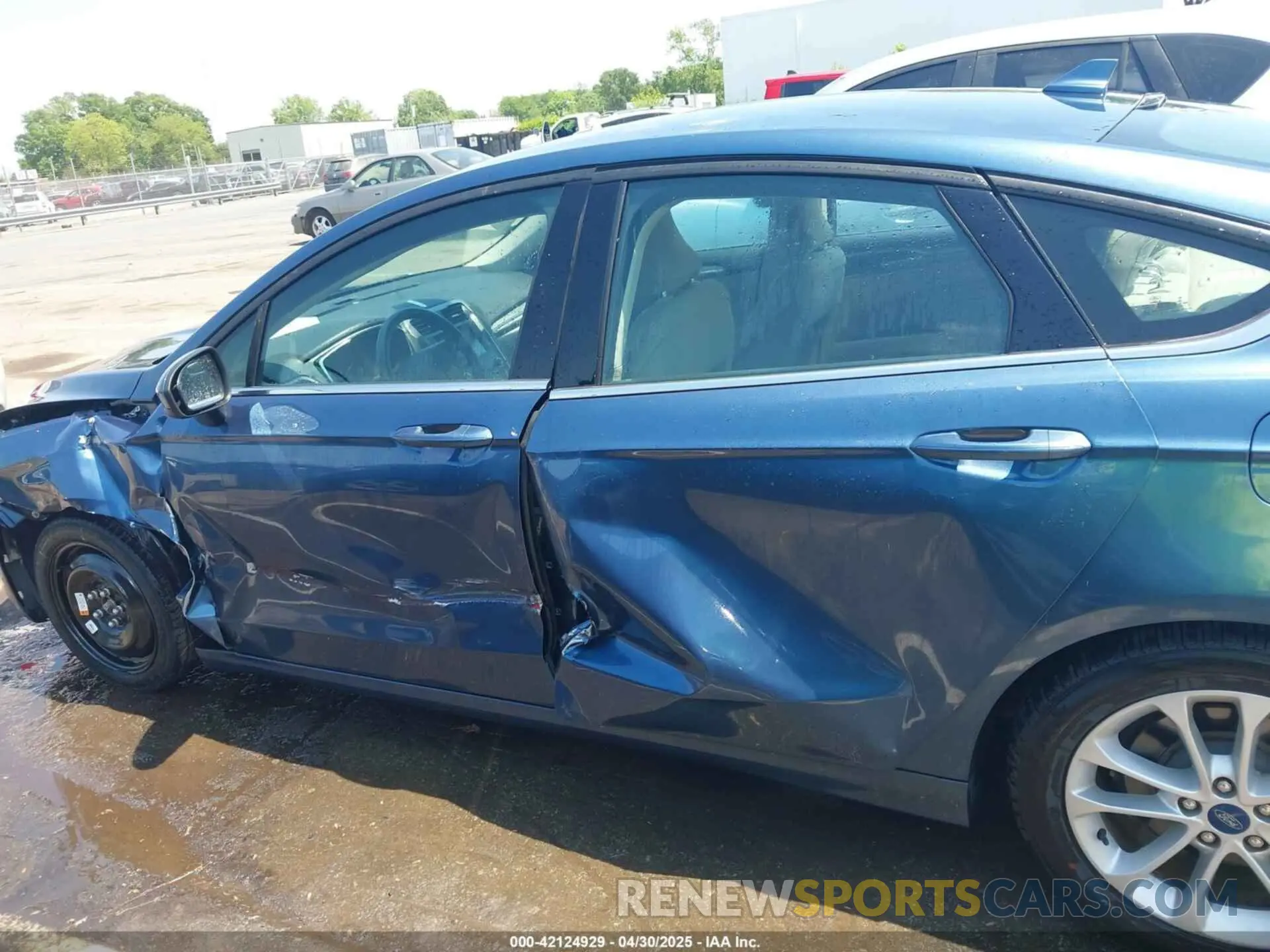 15 fotografías del automóvil dañado 3FA6P0H72KR123170 FORD FUSION 2019
