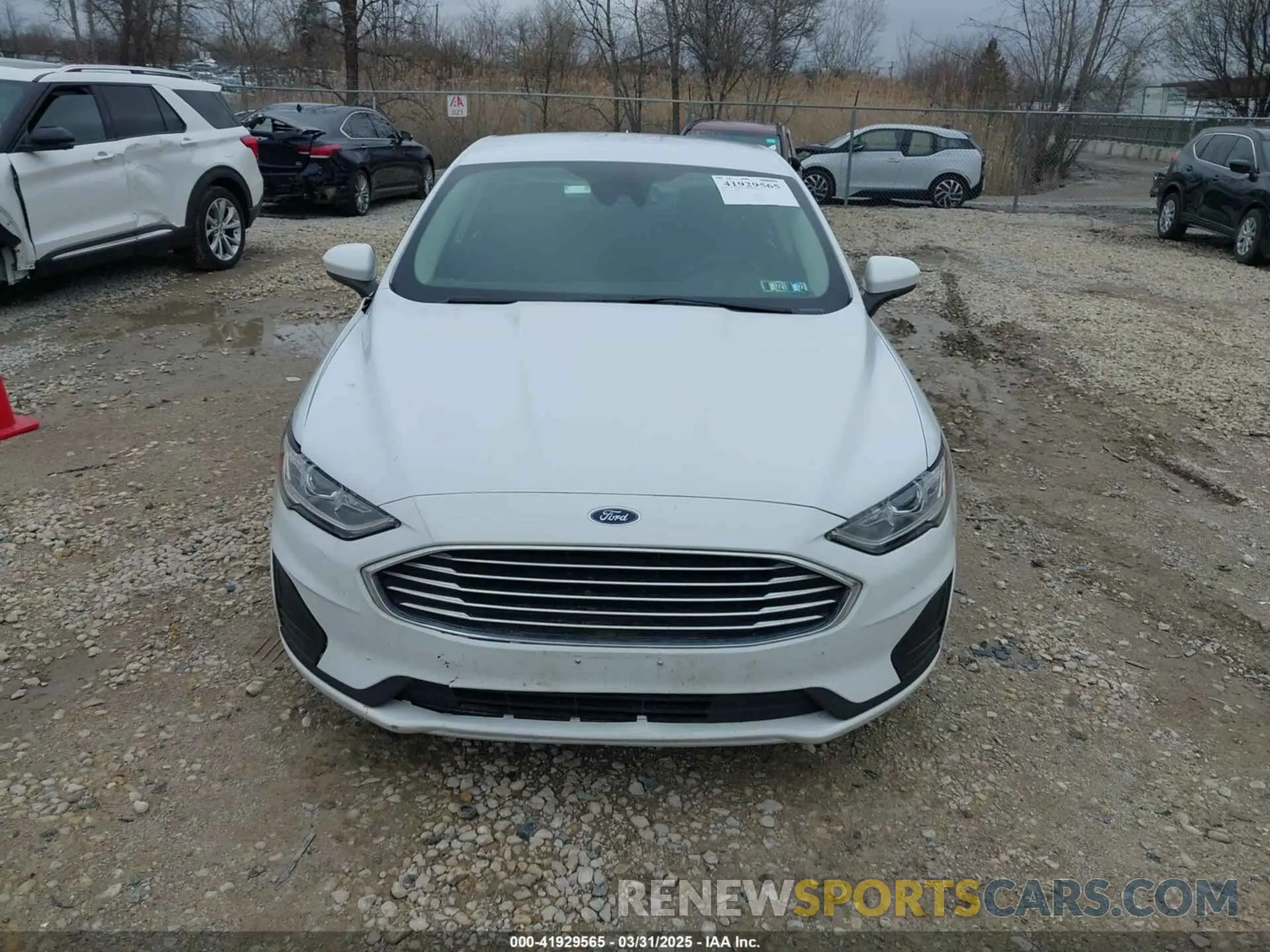12 fotografías del automóvil dañado 3FA6P0H74KR278299 FORD FUSION 2019