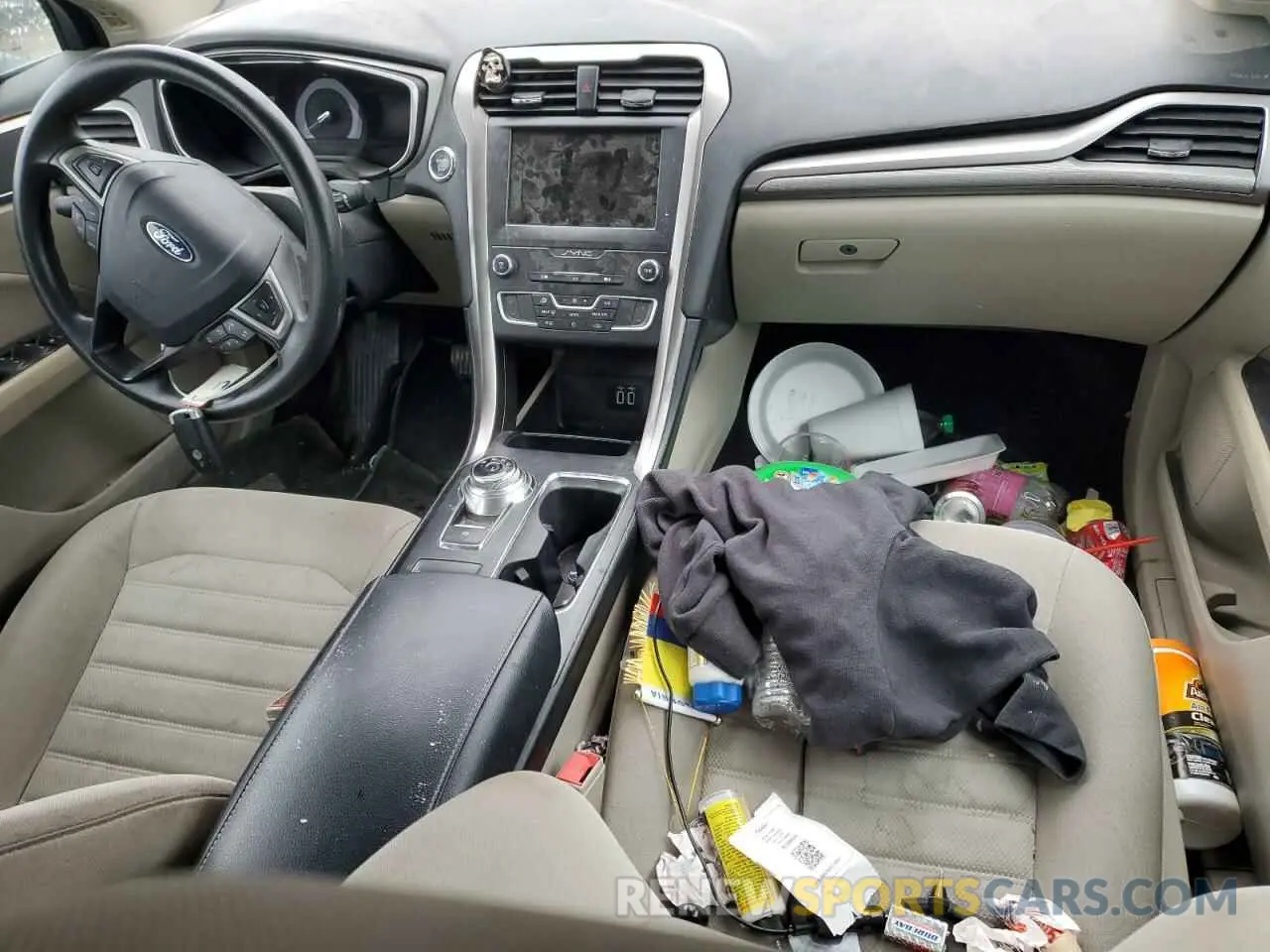 8 fotografías del automóvil dañado 3FA6P0H78KR152057 FORD FUSION 2019