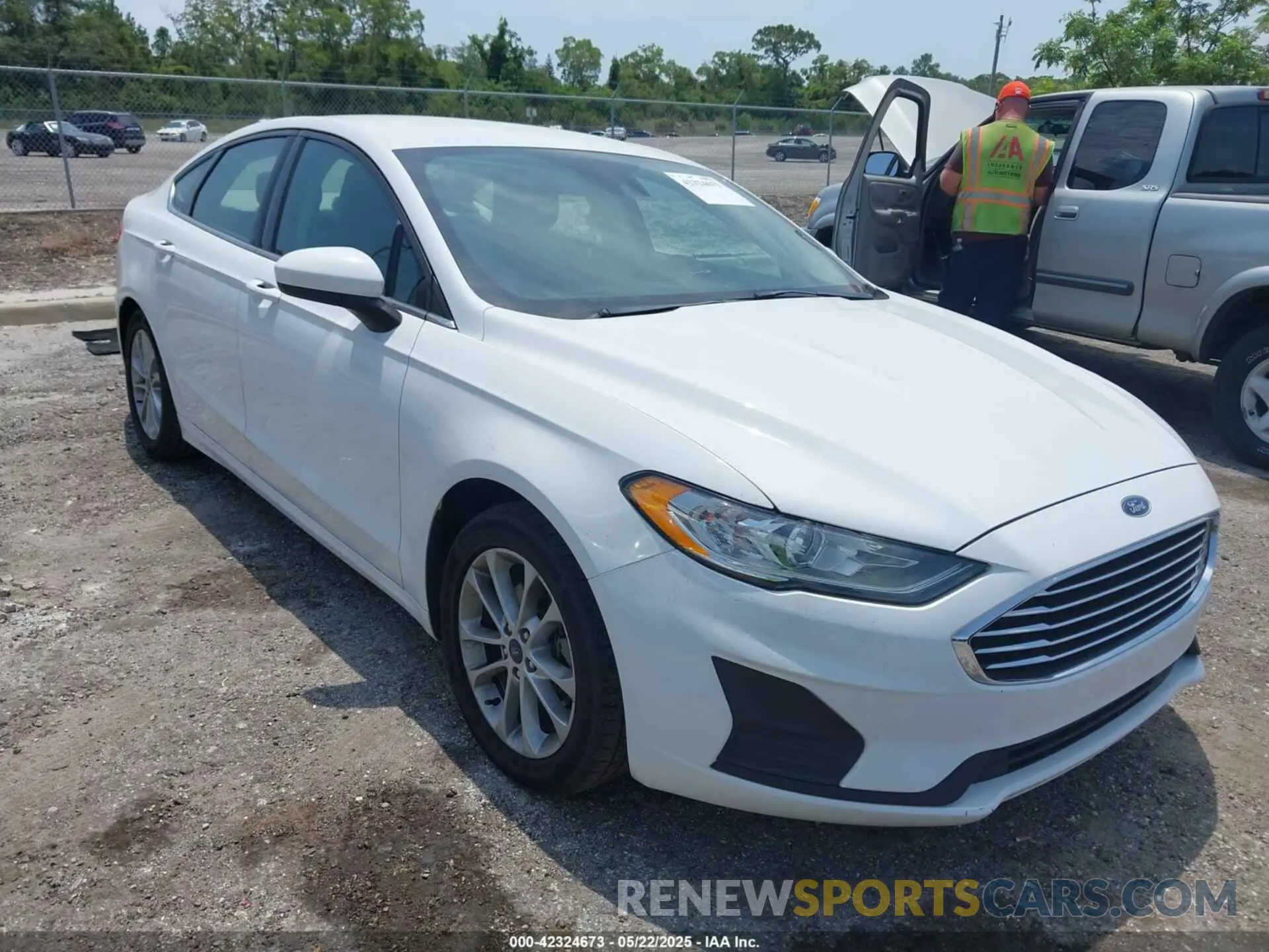 1 fotografías del automóvil dañado 3FA6P0HD0KR145819 FORD FUSION 2019