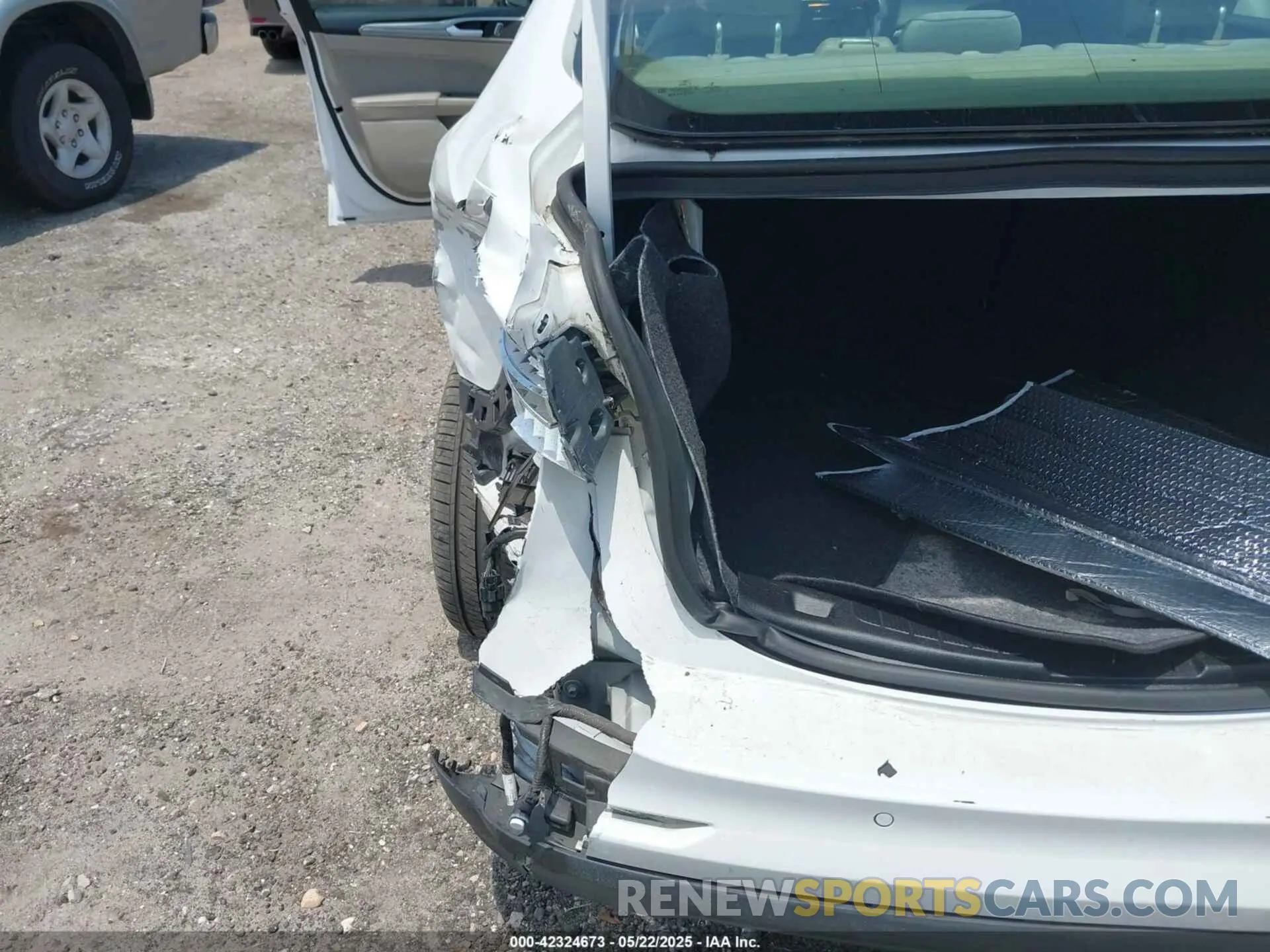 6 fotografías del automóvil dañado 3FA6P0HD0KR145819 FORD FUSION 2019