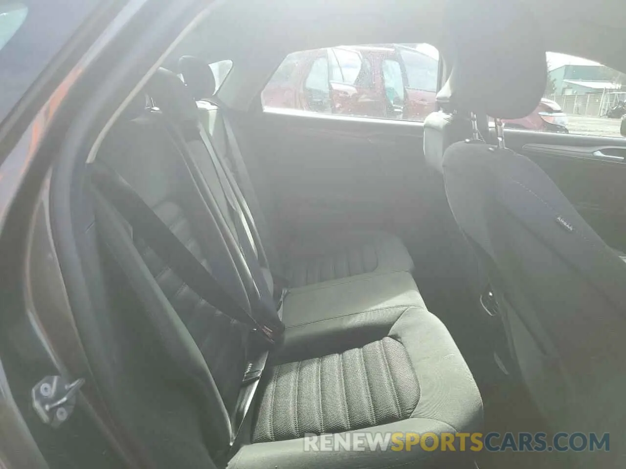 10 fotografías del automóvil dañado 3FA6P0HD0KR179453 FORD FUSION 2019