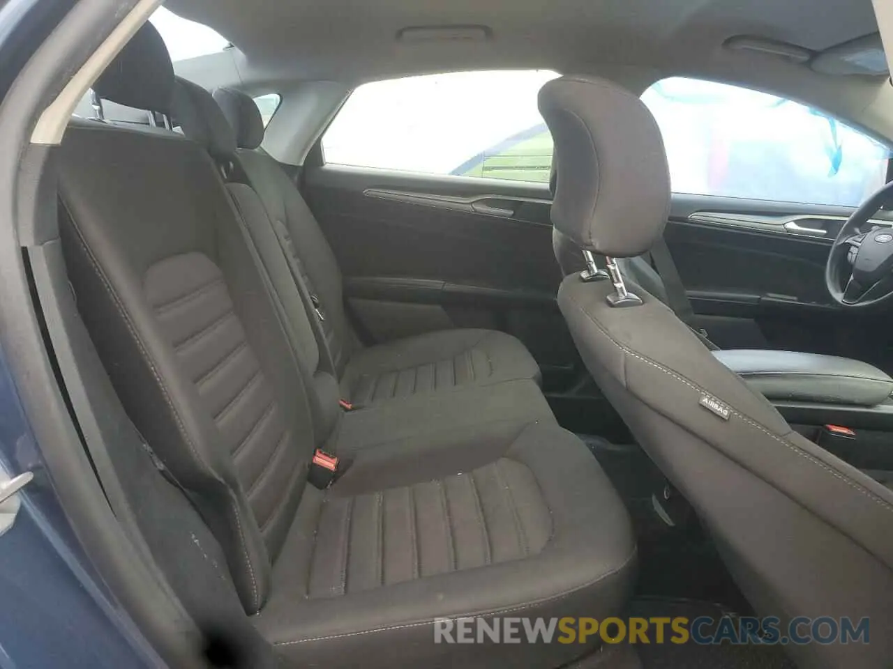 10 fotografías del automóvil dañado 3FA6P0HD0KR247797 FORD FUSION 2019