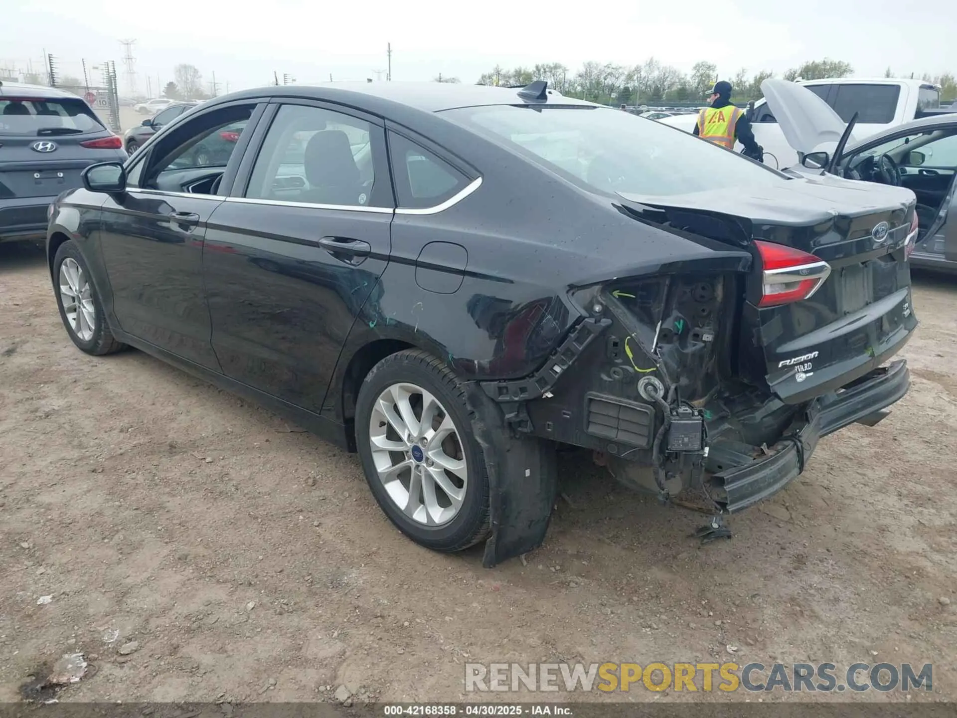 3 fotografías del automóvil dañado 3FA6P0HD1KR195421 FORD FUSION 2019