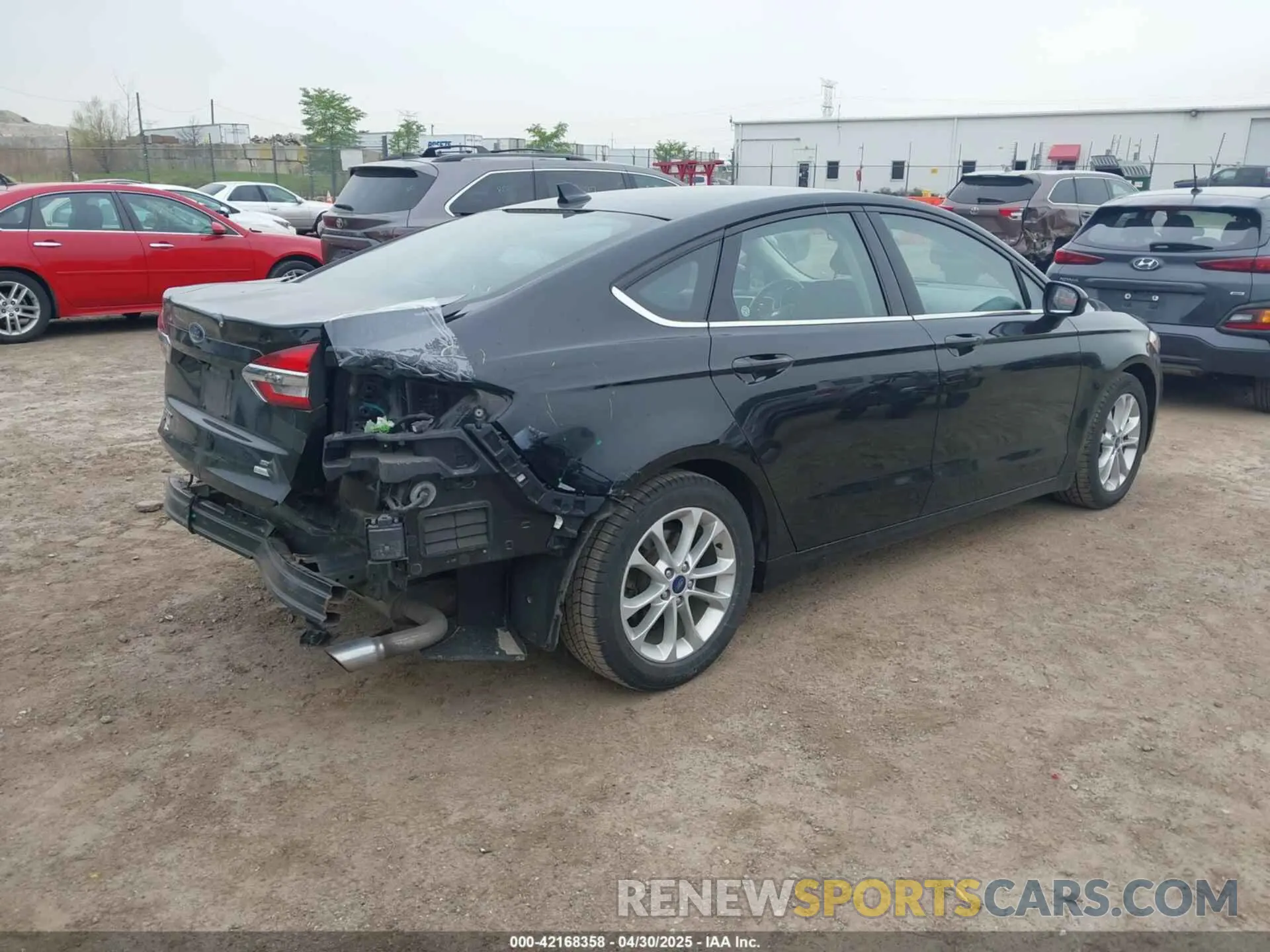 4 fotografías del automóvil dañado 3FA6P0HD1KR195421 FORD FUSION 2019