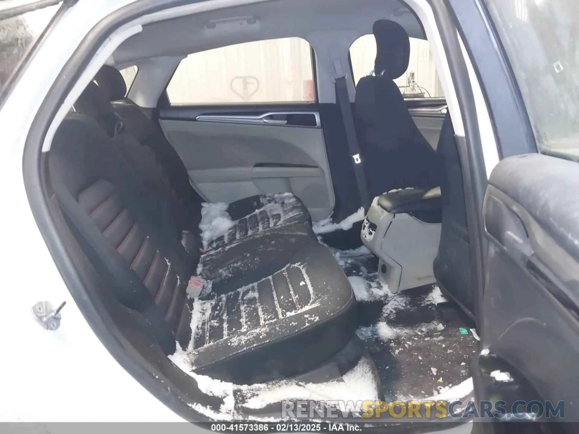 8 fotografías del automóvil dañado 3FA6P0HD1KR231754 FORD FUSION 2019