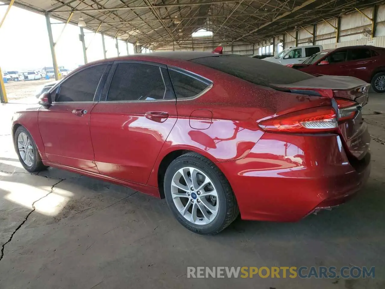 2 fotografías del automóvil dañado 3FA6P0HD1KR232810 FORD FUSION 2019