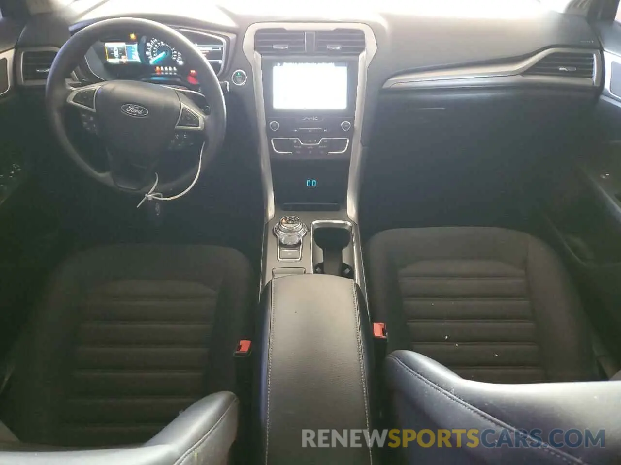 8 fotografías del automóvil dañado 3FA6P0HD1KR232810 FORD FUSION 2019