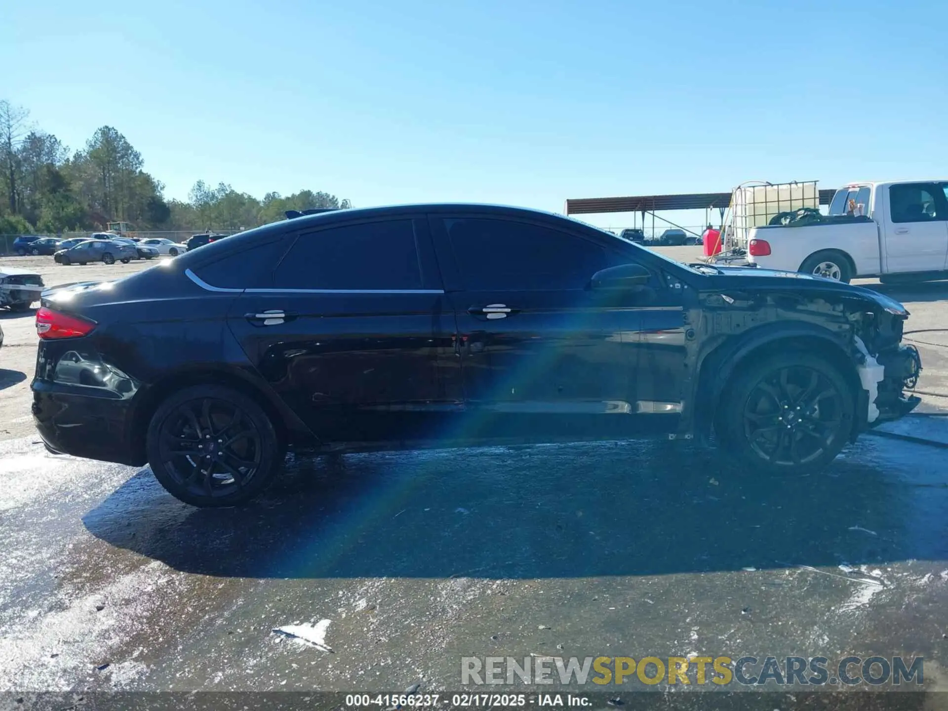 14 fotografías del automóvil dañado 3FA6P0HD1KR283059 FORD FUSION 2019