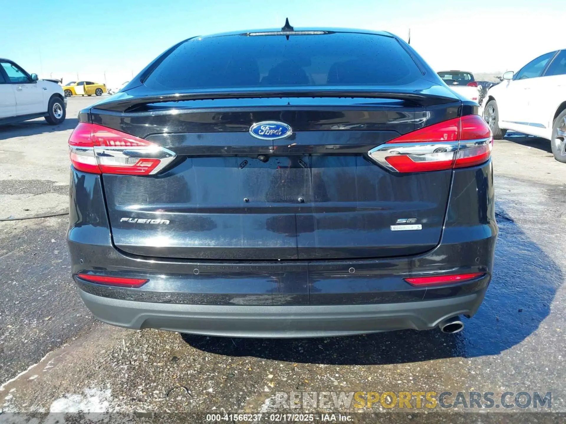 17 fotografías del automóvil dañado 3FA6P0HD1KR283059 FORD FUSION 2019