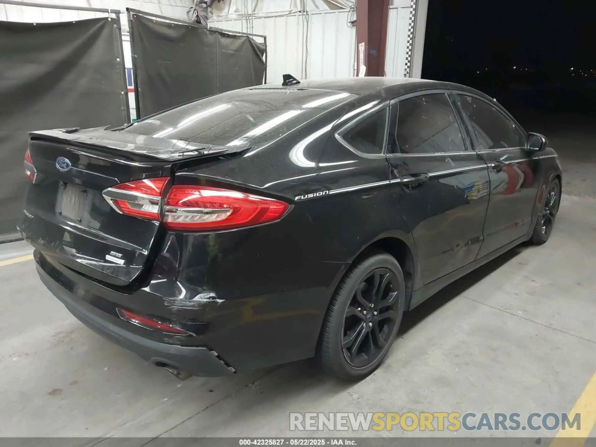 4 fotografías del automóvil dañado 3FA6P0HD2KR133879 FORD FUSION 2019